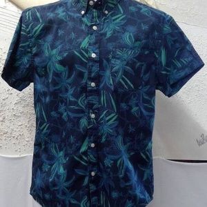 Men’s Hawaiian Button Down Short Sleeve